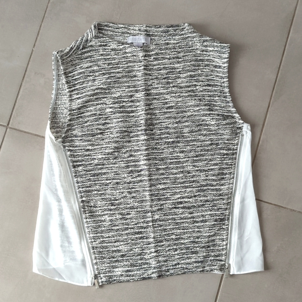 3/$20 1.State Grey & White Tank Top
